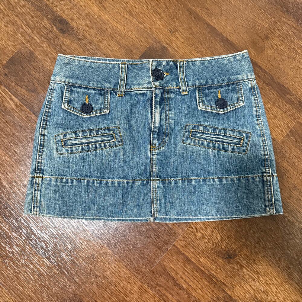 VTG American Eagle Y2K Denim Micro Mini Skirt Flap Pockets Sz 6 Preppy Grunge